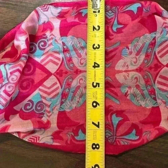 Ford Cares Cancer Awareness Lightweight Pink Paisley Scarf. - Picture 4 of 5